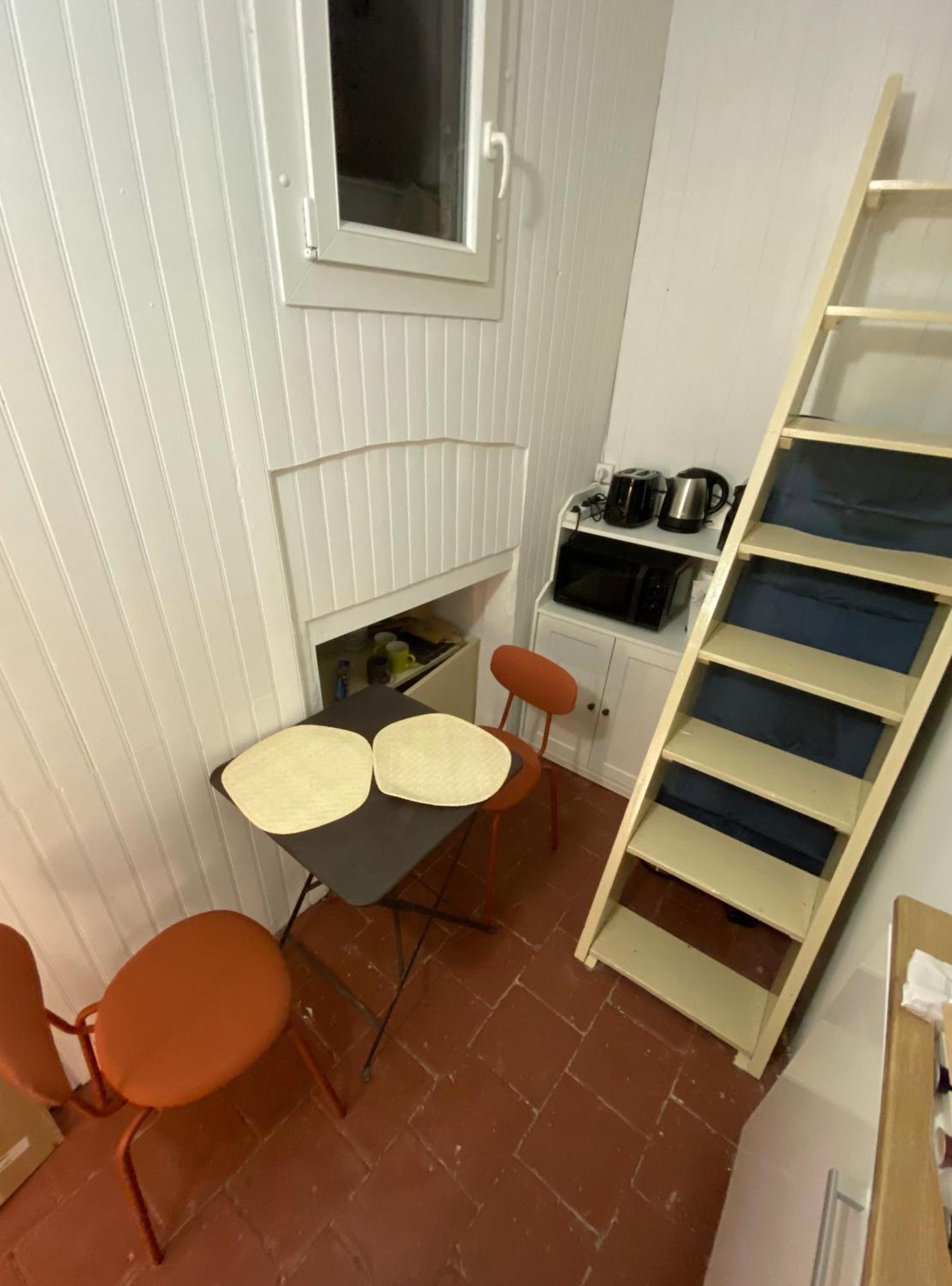 Le Petit Change Avignon Luaran gambar